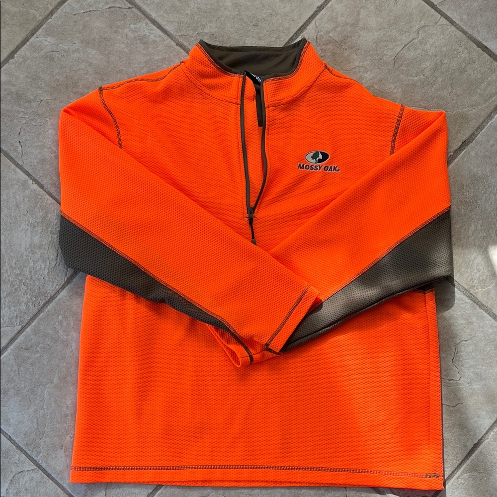 Mossy Oak Vibrant Orange Pullover with Brown Trim